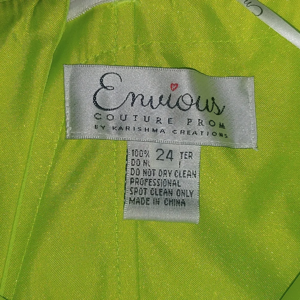 Envious Couture Prom Dress - Picture 11 of 12